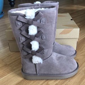 Girls Kookaburra by UGG Victoria Tall